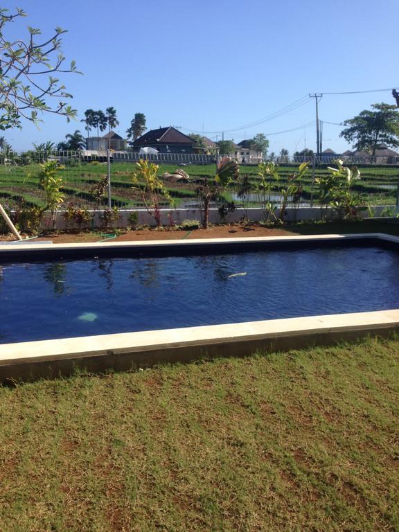 Pererenan Nengah Guest House Canggu  Exterior photo